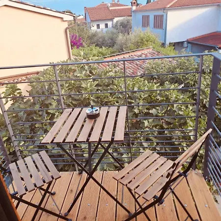 Guests House Dali 3*